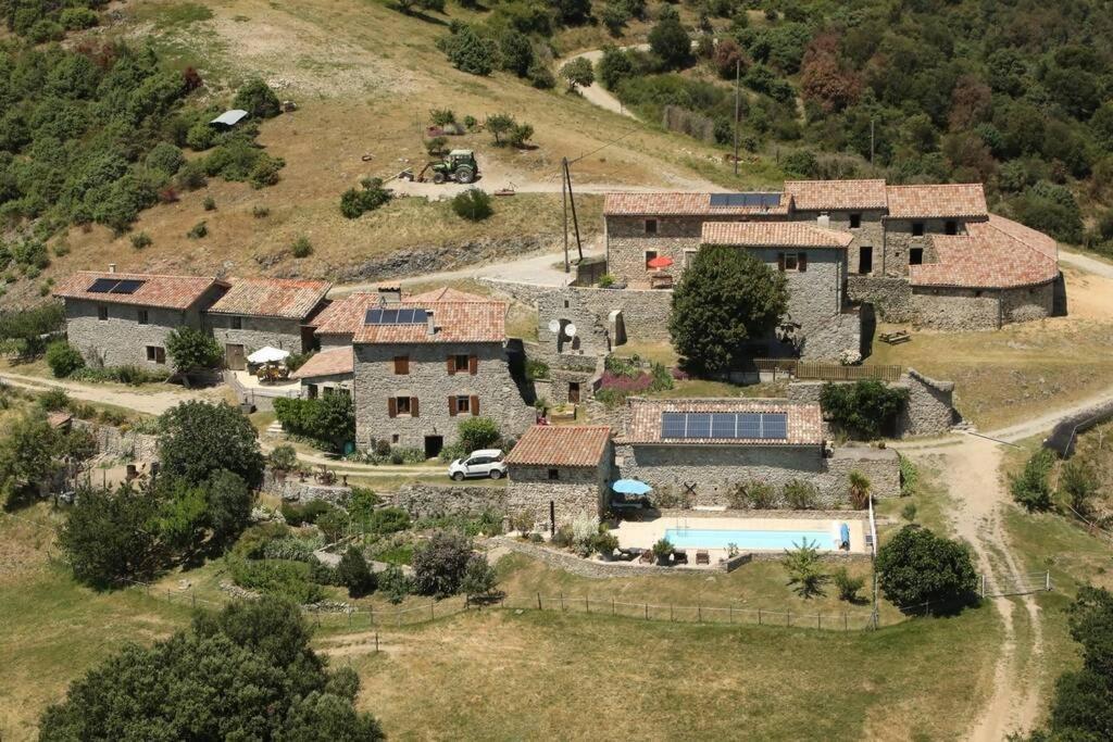 Rouretord Hirondelle Villa Gilhac-et-Bruzac Eksteriør bilde
